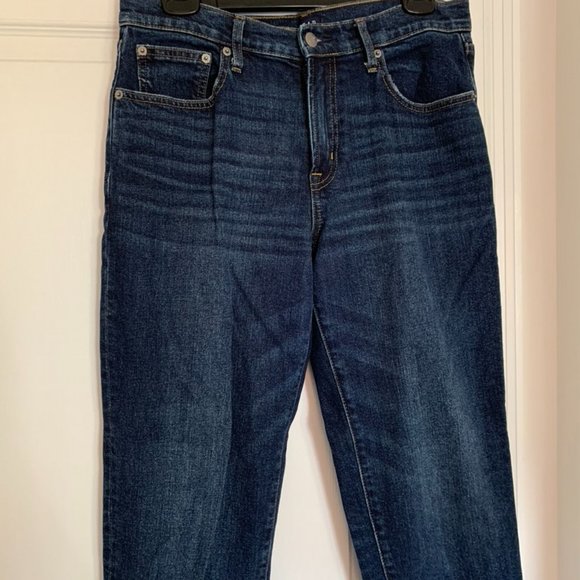 GAP Mid-rise Girlfriend jeans - Picture 1 of 1